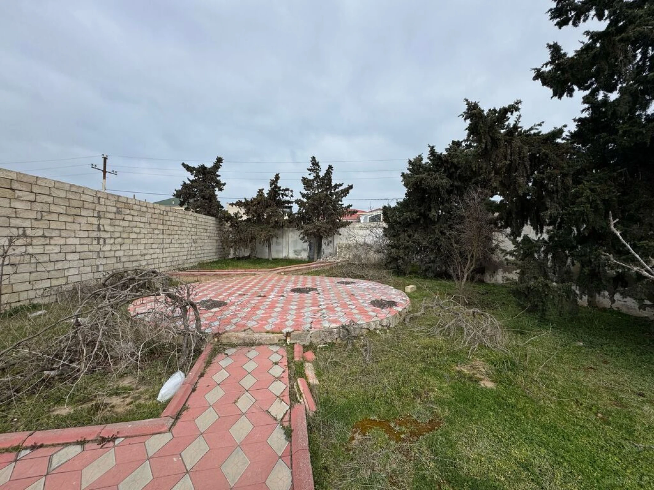 Satılır torpaq sahəsi 16 m²