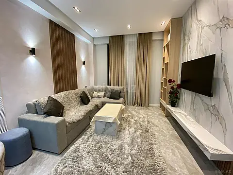 Kirayə verilir 2 otaqlı mənzil 71 m² — Bakı 2 otaq 71.00 m²