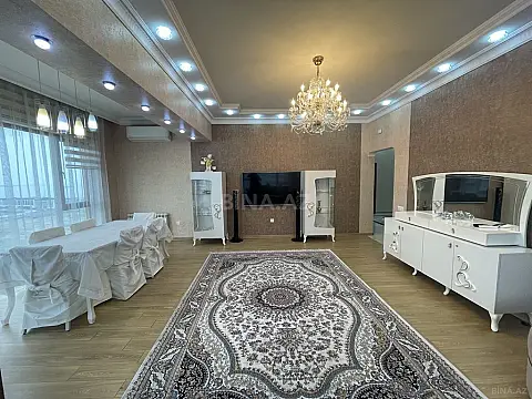 Kirayə verilir 4 otaqlı mənzil 181 m²