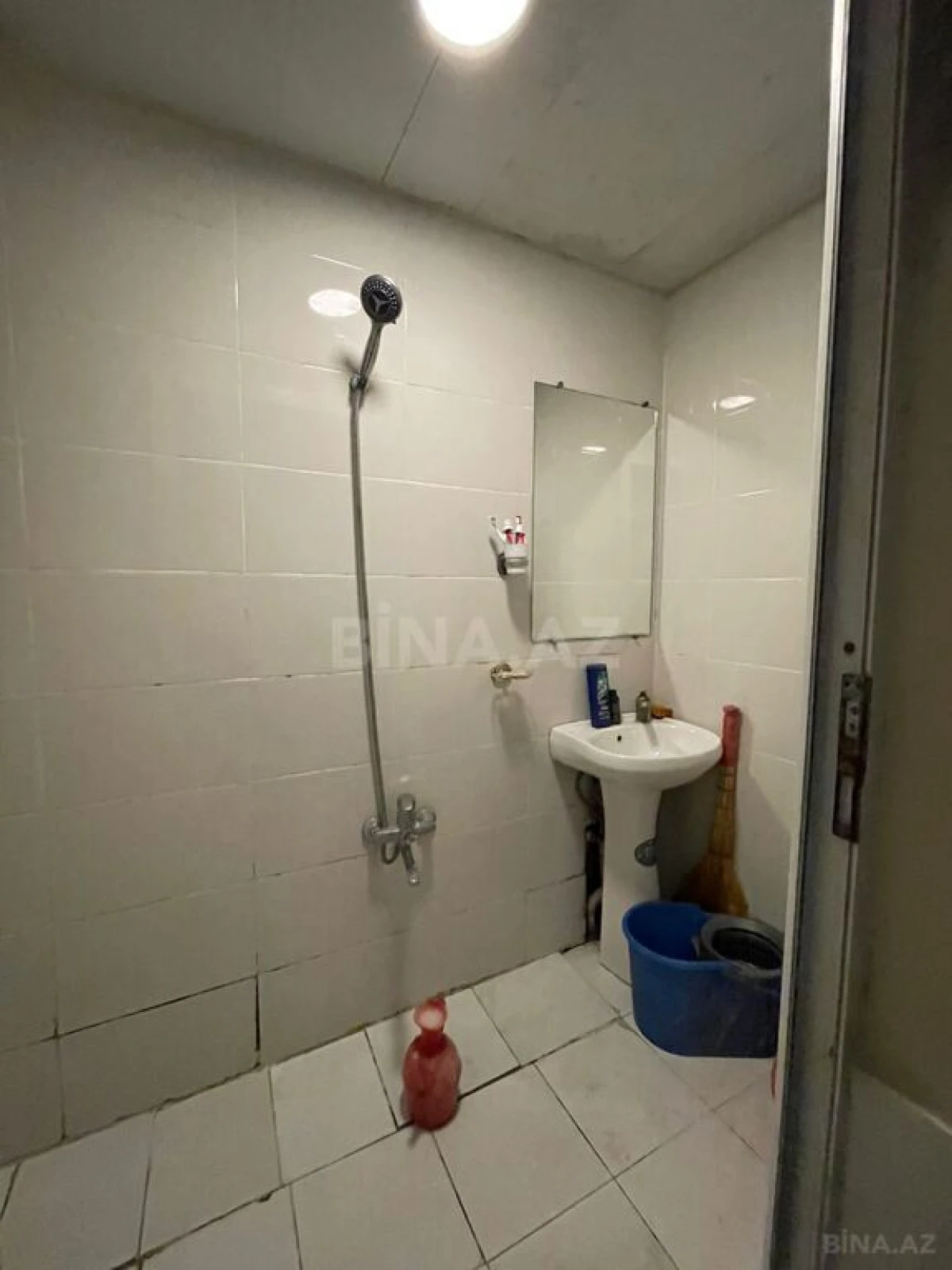 Satılır obyekt 99 m²