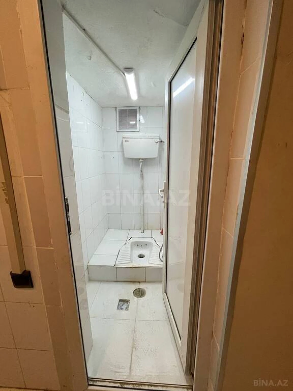 Satılır obyekt 99 m²