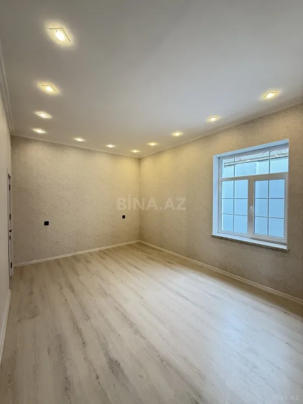 Satılır 4 otaqlı həyət evi 165 m²