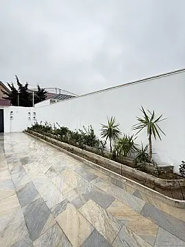 Satılır 4 otaqlı həyət evi 165 m²