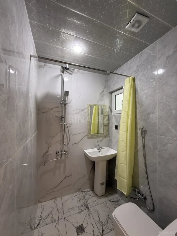 Satılır 4 otaqlı həyət evi 165 m²