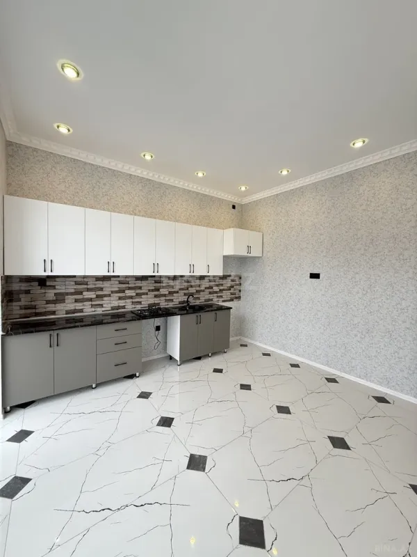 Satılır 4 otaqlı həyət evi 165 m²