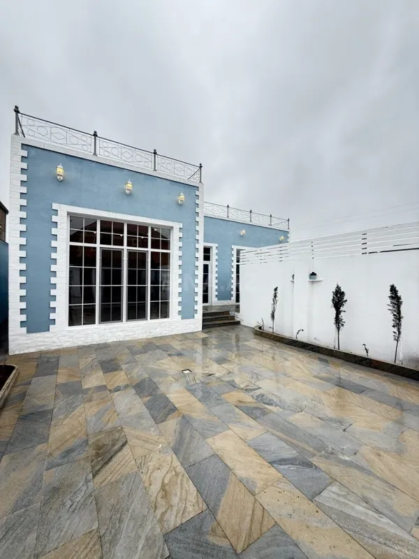Satılır 4 otaqlı həyət evi 165 m²