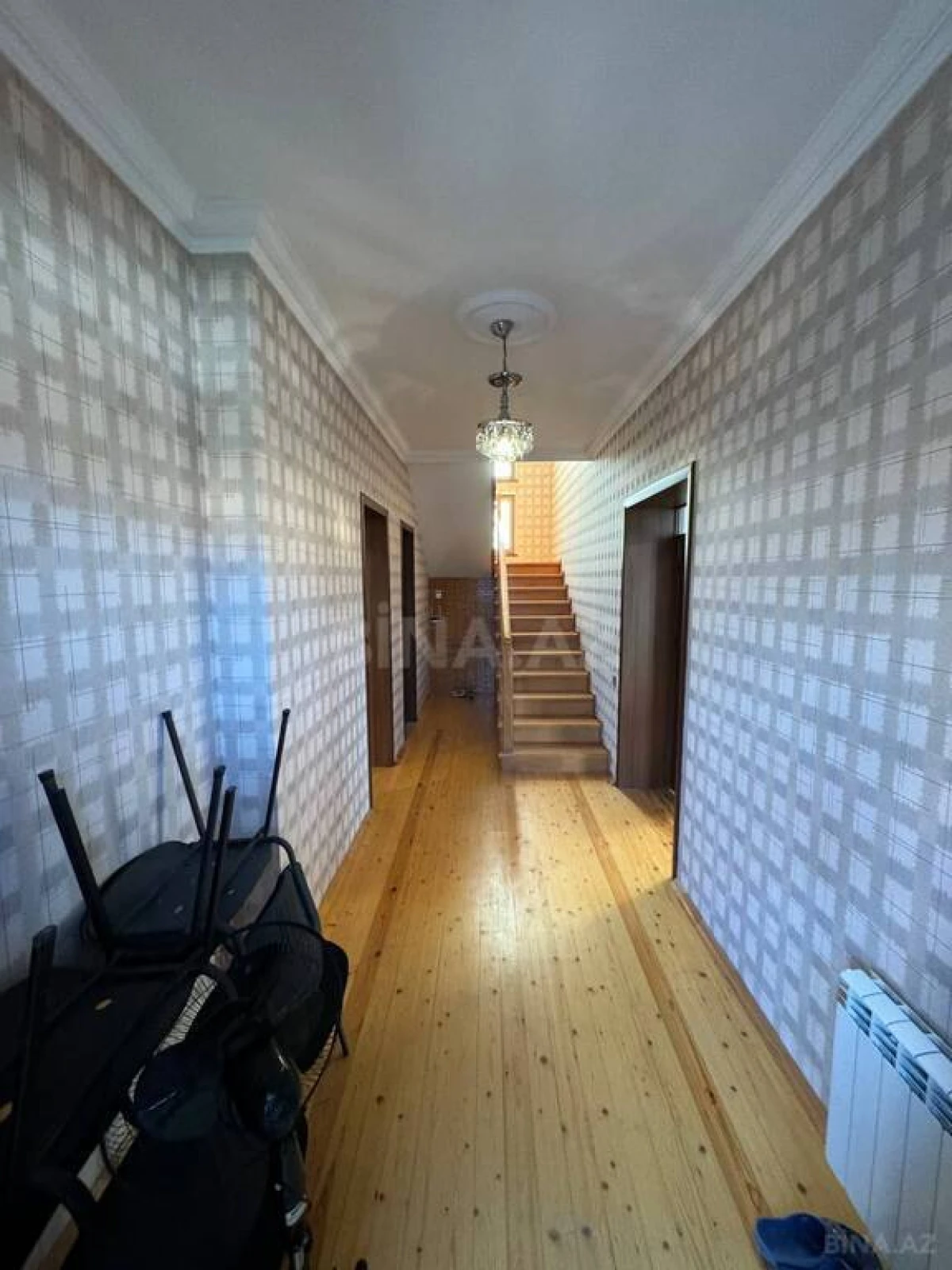 Satılır 6 otaqlı həyət evi 360 m²