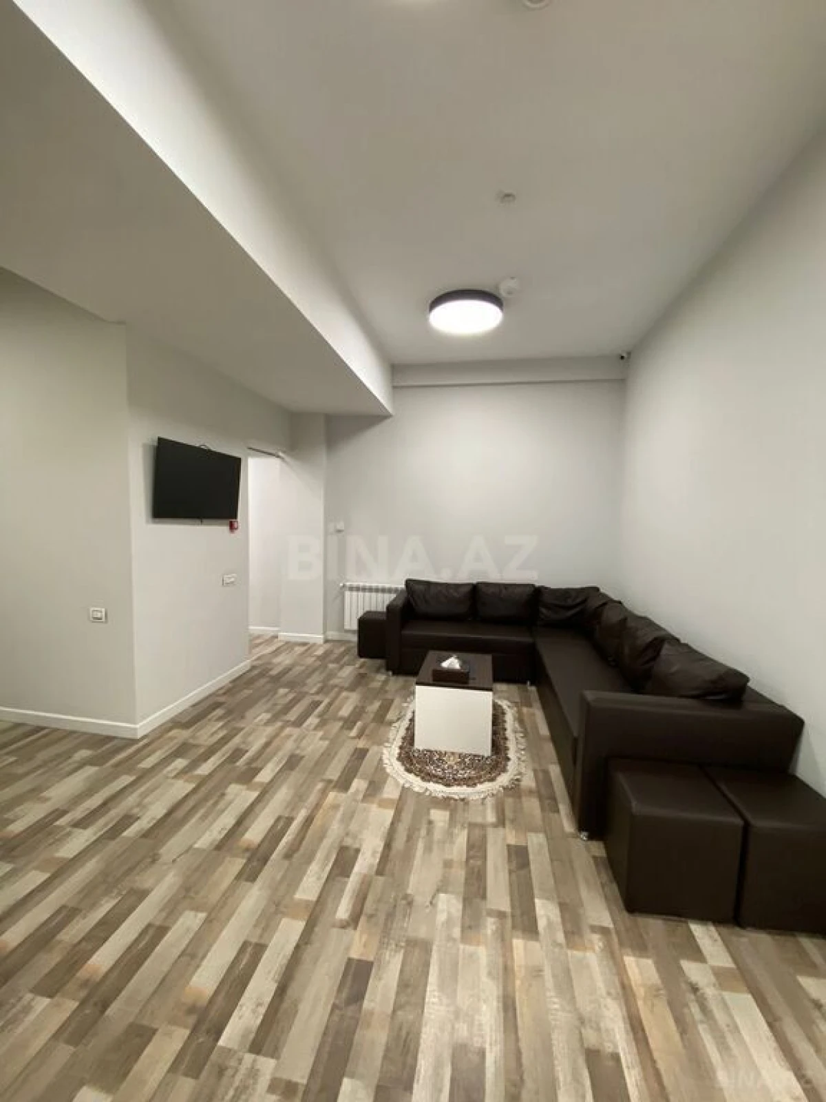 Satılır obyekt 250 m²