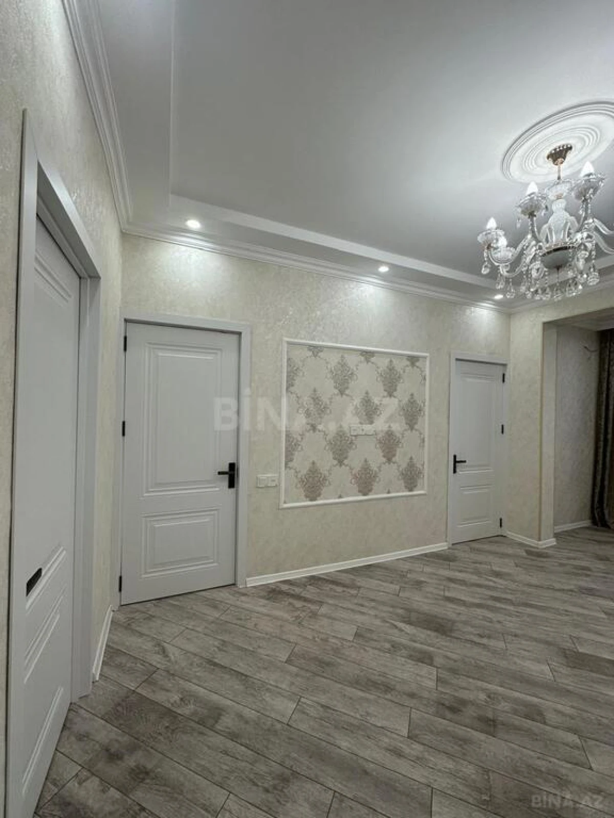Satılır 2 otaqlı mənzil 55 m²