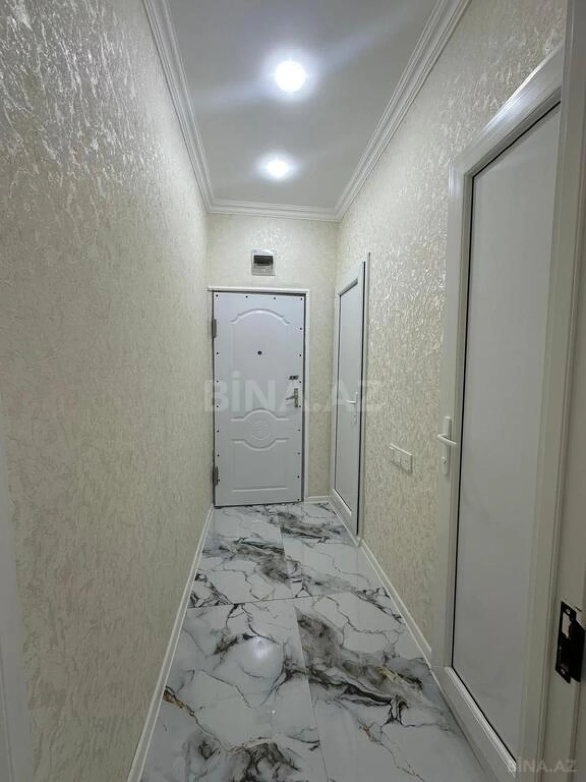 Satılır 2 otaqlı mənzil 55 m²