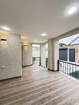 Satılır 4 otaqlı həyət evi 135 m²