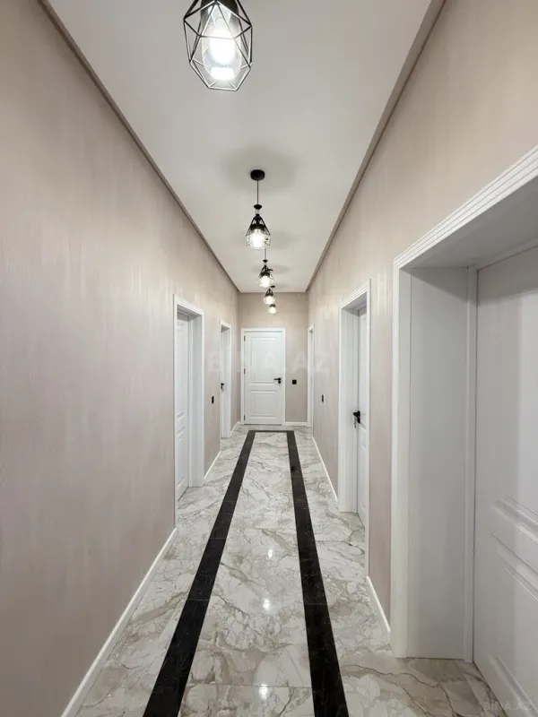 Satılır 4 otaqlı həyət evi 135 m²