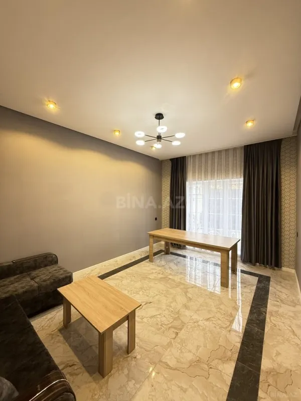 Satılır 4 otaqlı həyət evi 135 m²