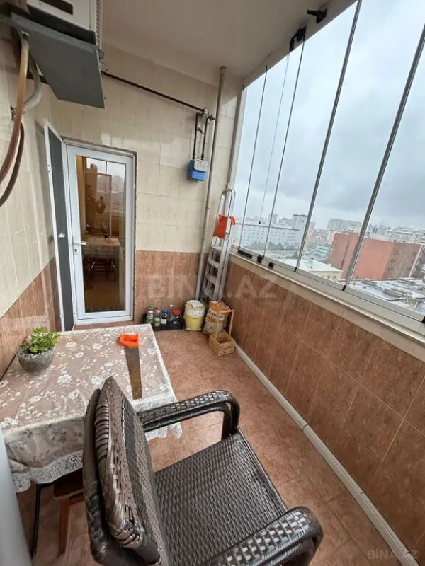 Satılır 3 otaqlı mənzil 140 m²