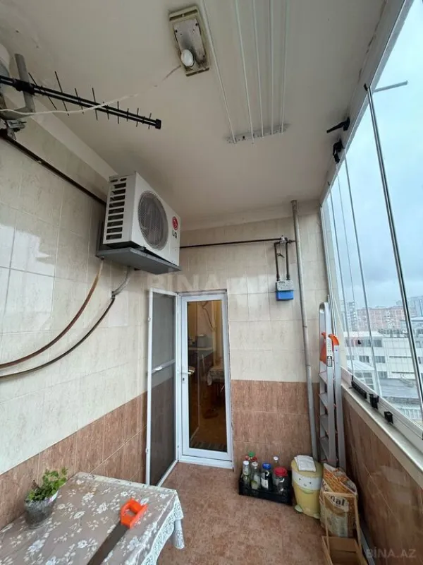Satılır 3 otaqlı mənzil 140 m²