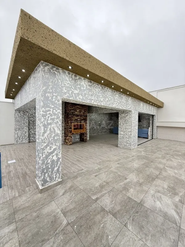 Satılır 5 otaqlı həyət evi 220 m²