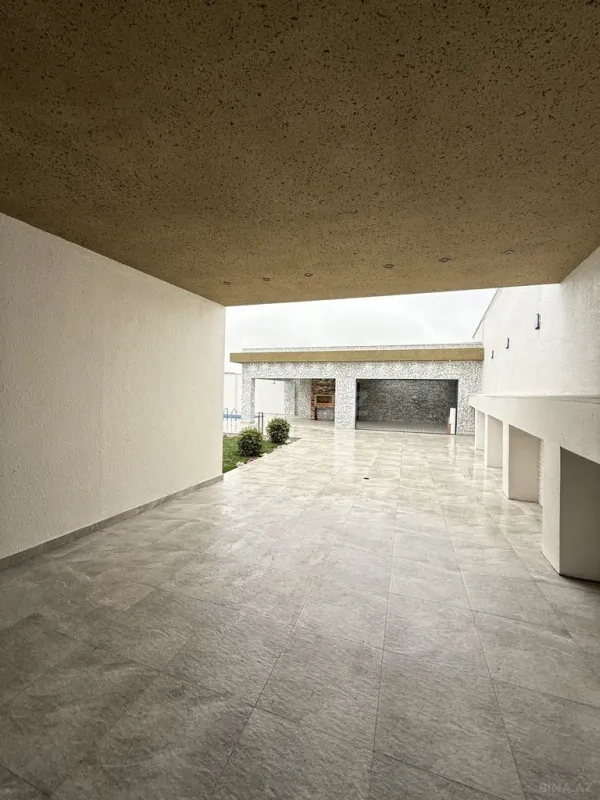 Satılır 5 otaqlı həyət evi 220 m²