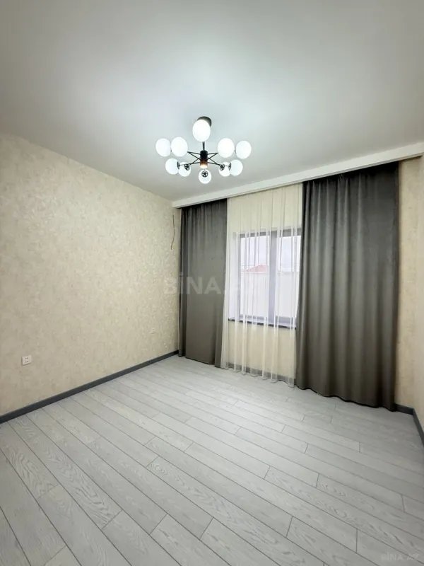 Satılır 5 otaqlı həyət evi 220 m²