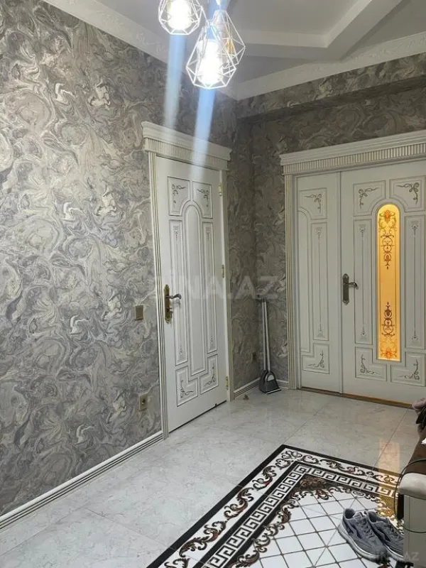 Satılır 3 otaqlı mənzil 100 m²