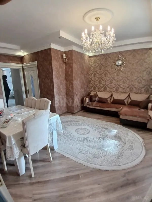 Satılır 3 otaqlı mənzil 100 m²