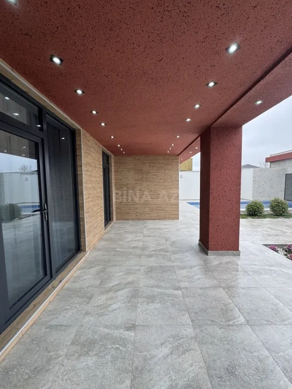 Satılır 4 otaqlı həyət evi 200 m²