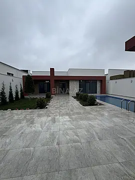 Satılır 4 otaqlı həyət evi 200 m²