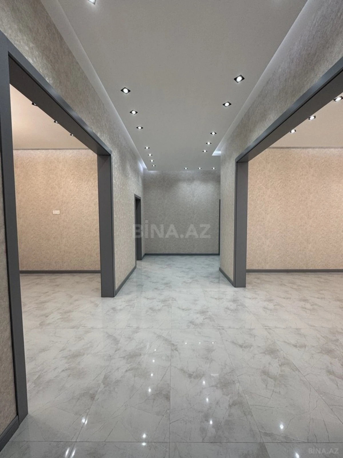 Satılır 4 otaqlı həyət evi 200 m²