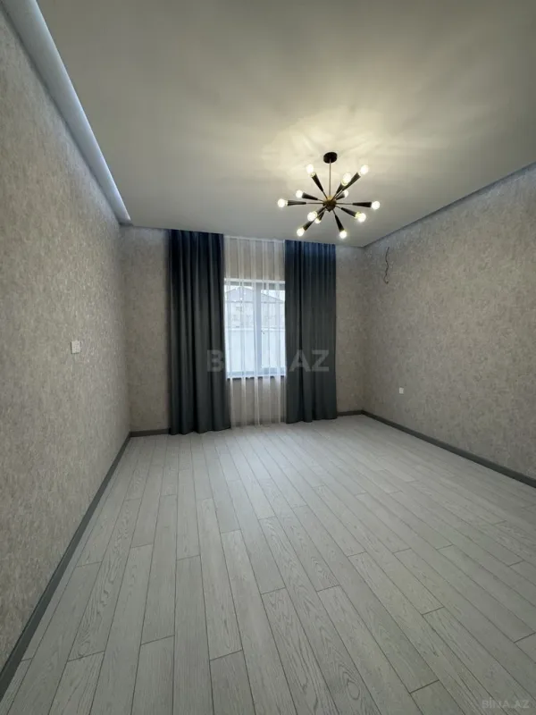Satılır 4 otaqlı həyət evi 200 m²