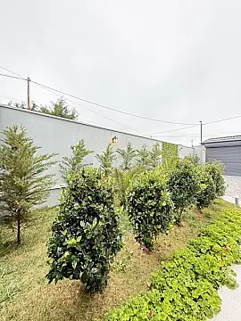 Satılır 5 otaqlı həyət evi 210 m²
