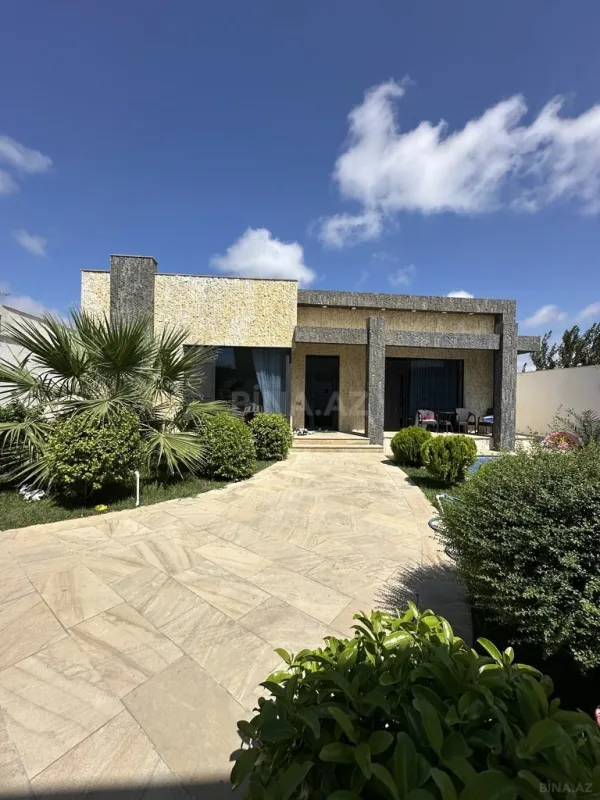 Satılır 4 otaqlı həyət evi 180 m²