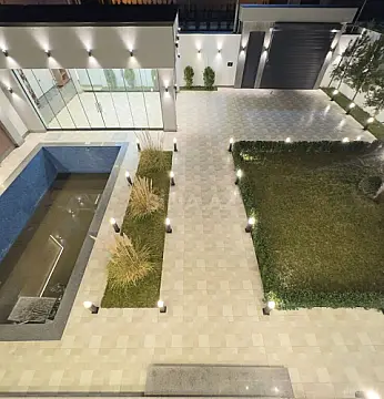 Satılır 5 otaqlı həyət evi 400 m²