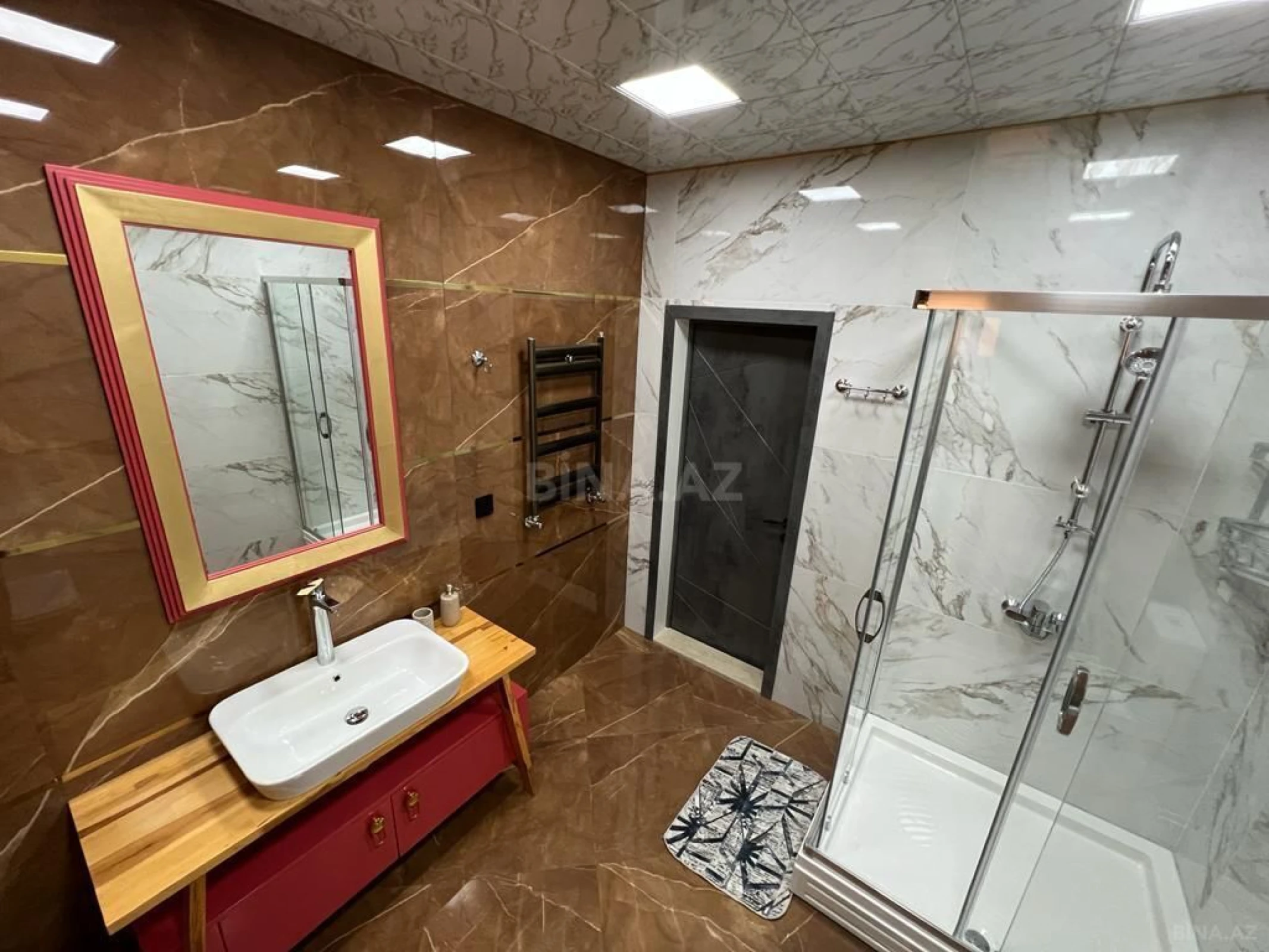 Kirayə verilir 4 otaqlı həyət evi 300 m²