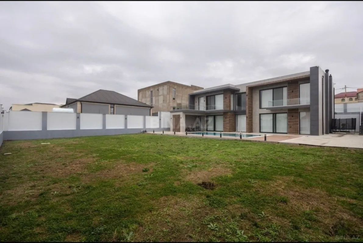 Kirayə verilir 5 otaqlı həyət evi 440 m²