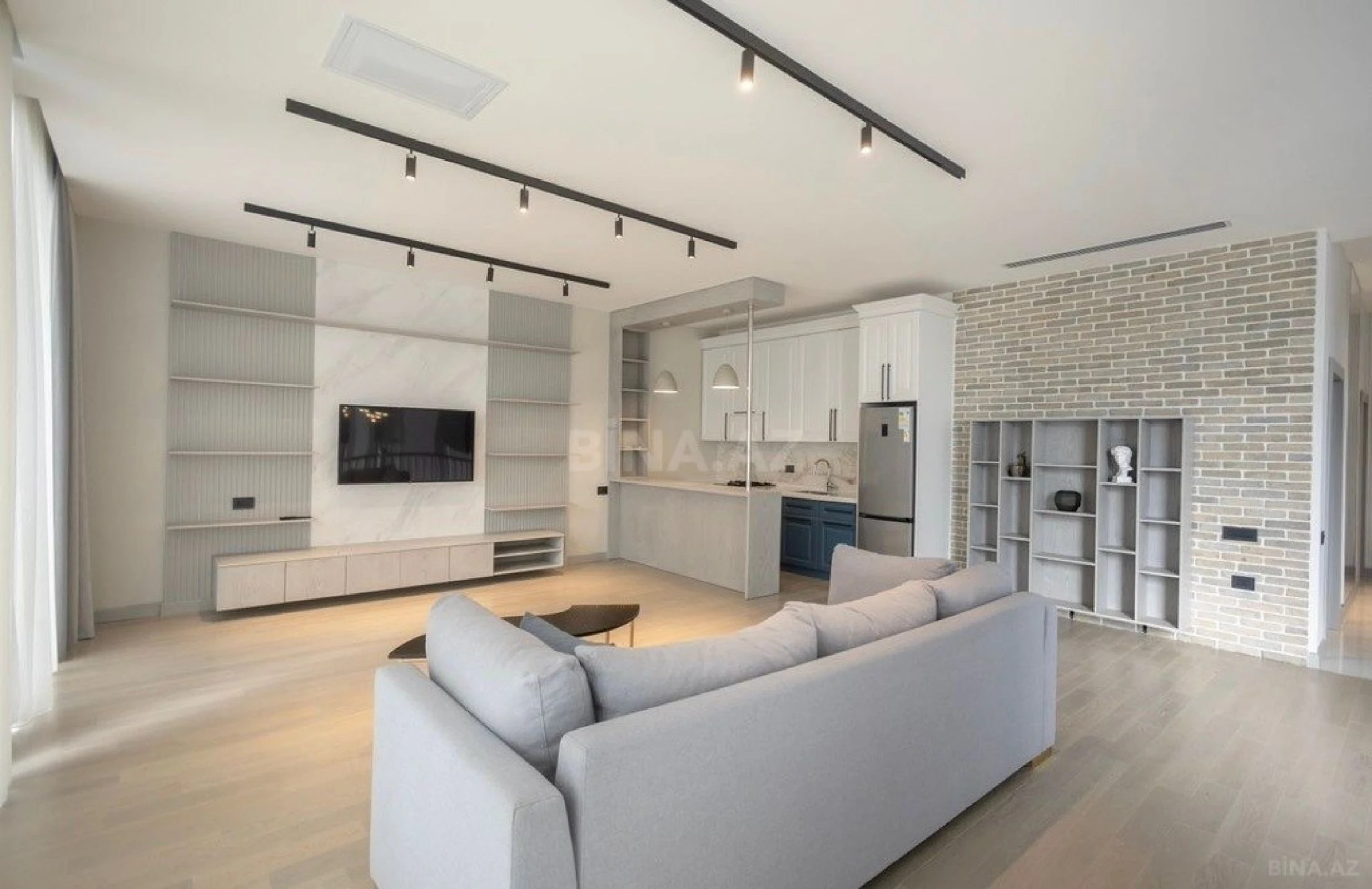 Kirayə verilir 5 otaqlı həyət evi 440 m²