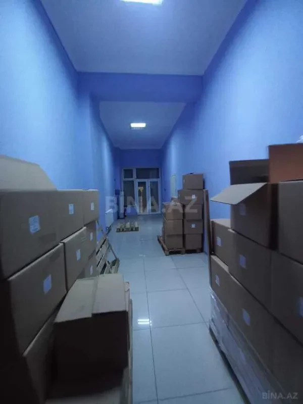 Satılır obyekt 220 m²