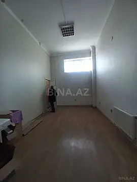 Satılır obyekt 220 m²