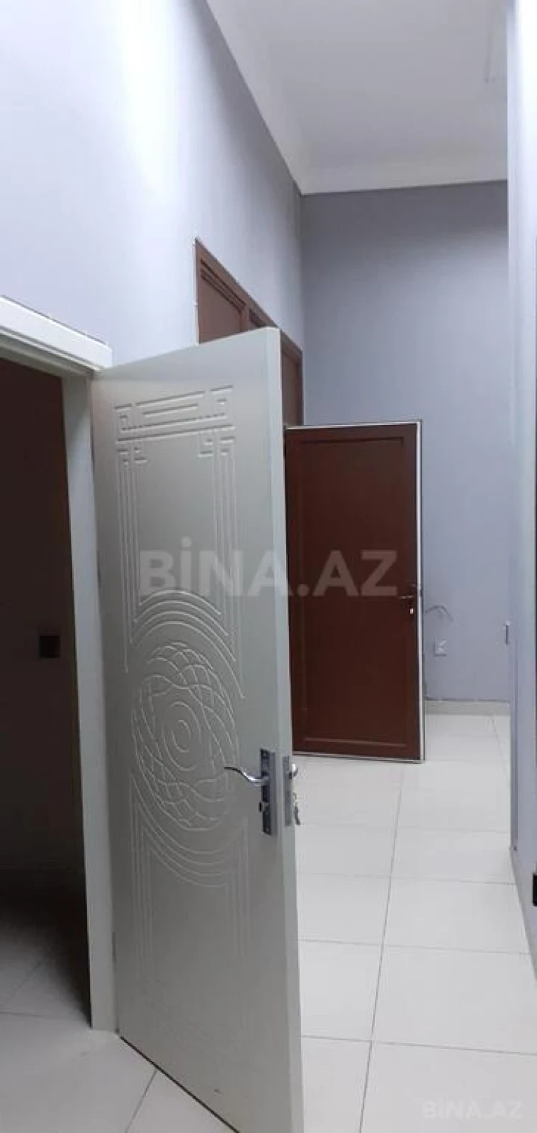 Satılır obyekt 220 m²