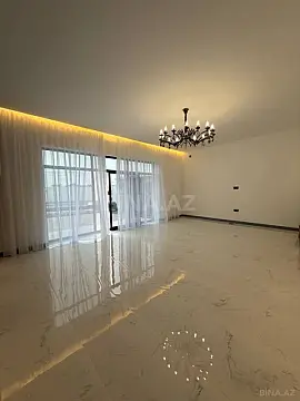 Satılır 5 otaqlı həyət evi 200 m²
