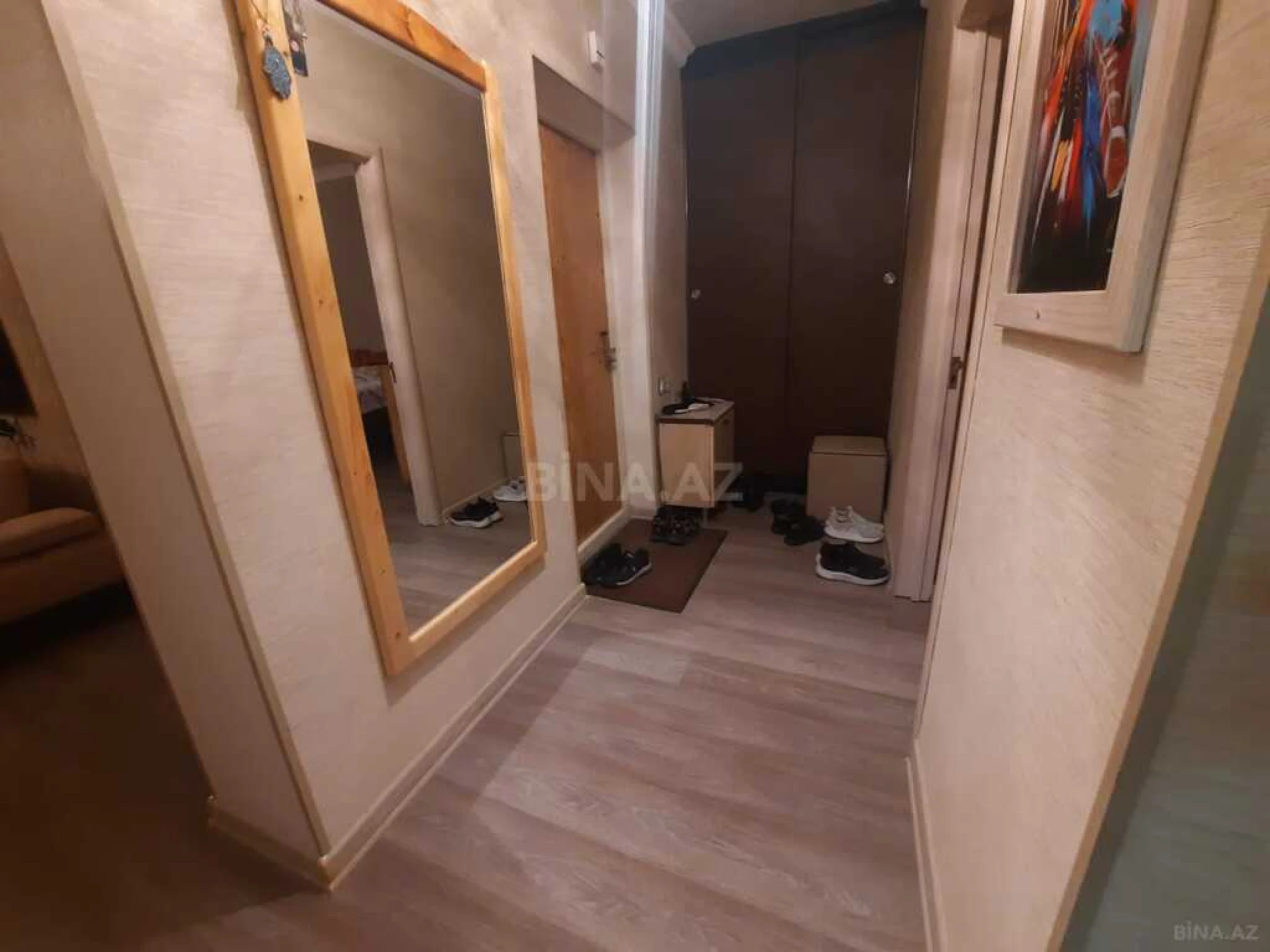 Satılır 2 otaqlı mənzil 75 m²