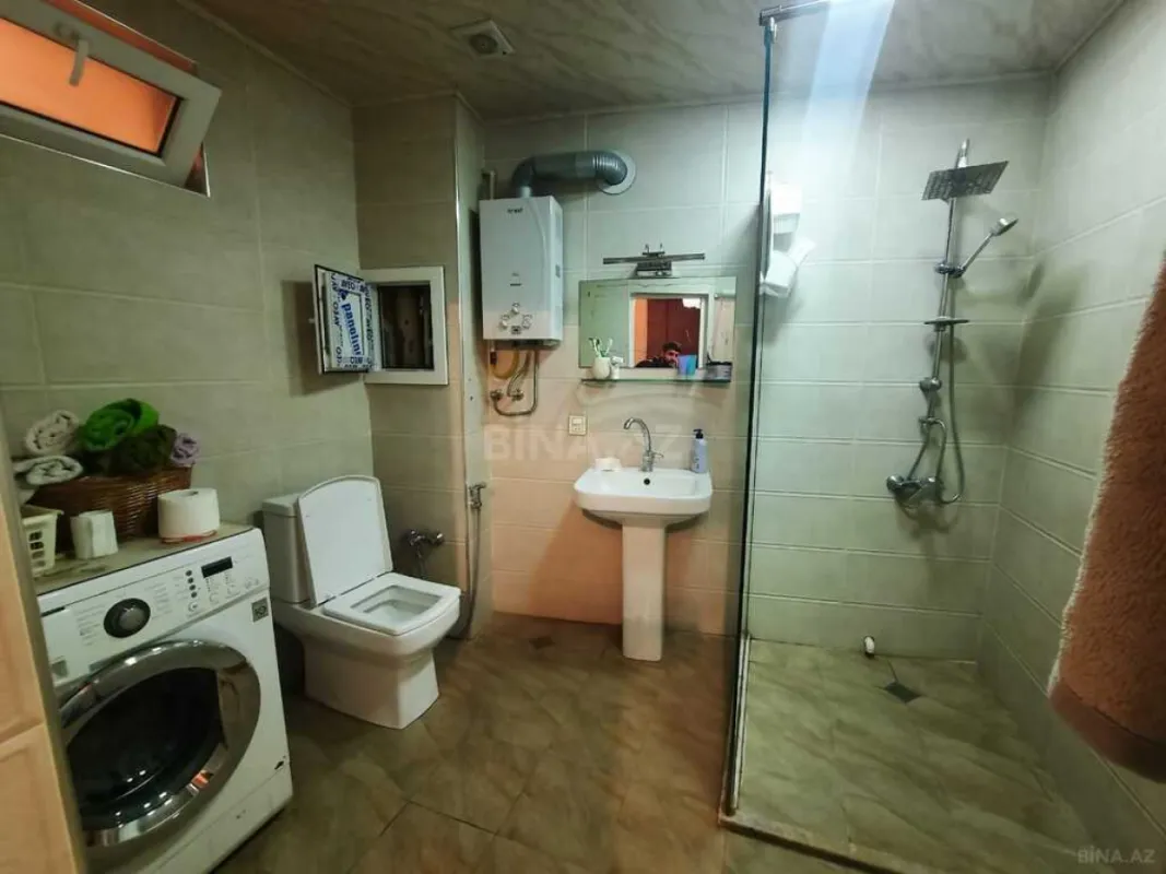 Satılır 2 otaqlı mənzil 75 m²