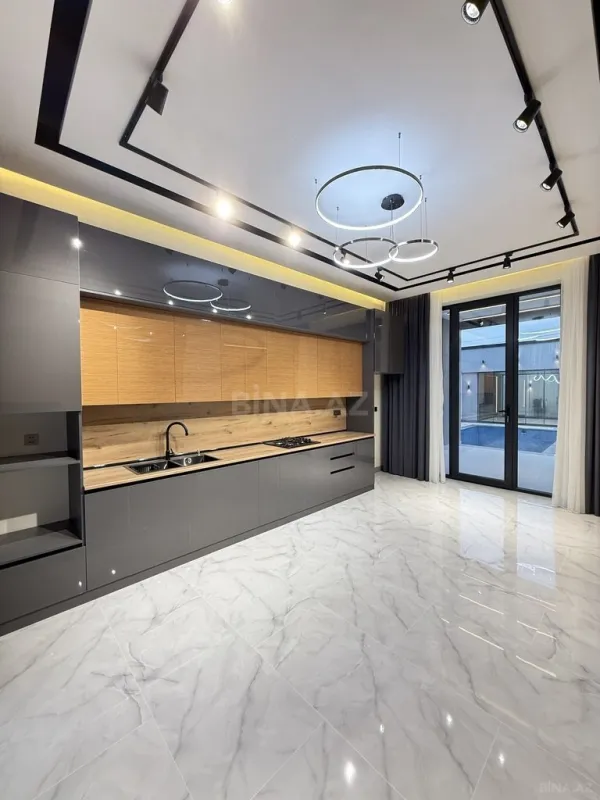 Satılır 4 otaqlı həyət evi 210 m²