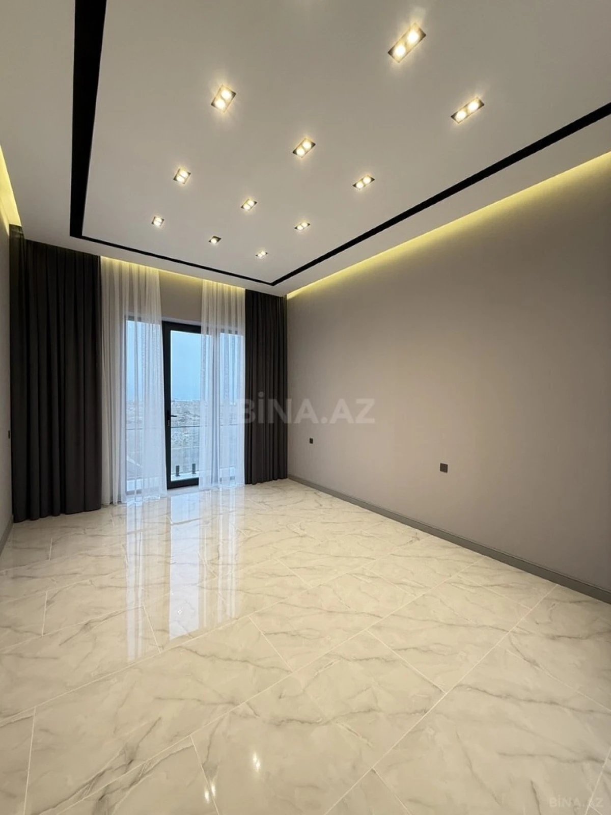 Satılır 4 otaqlı həyət evi 210 m²