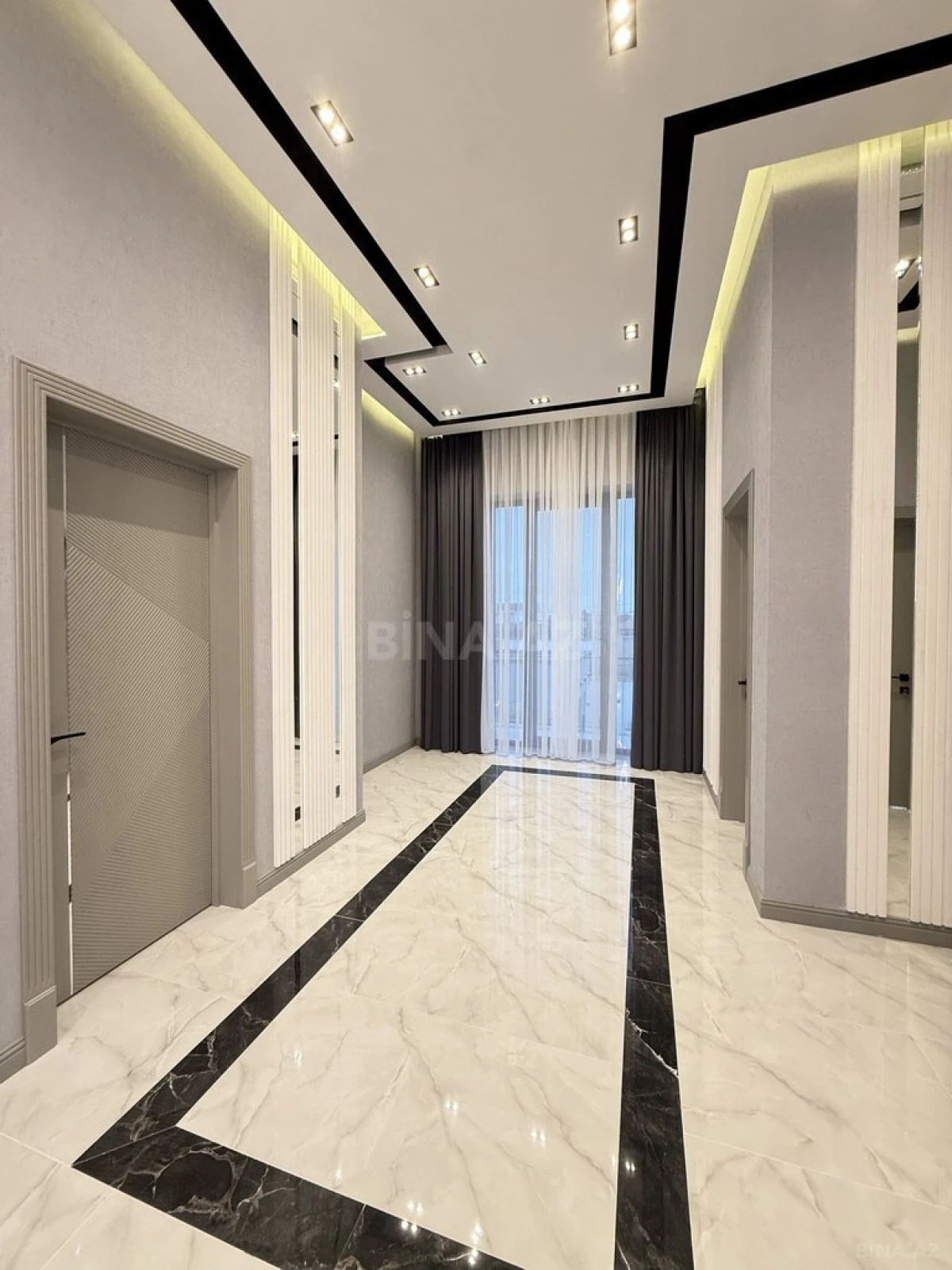 Satılır 4 otaqlı həyət evi 210 m²