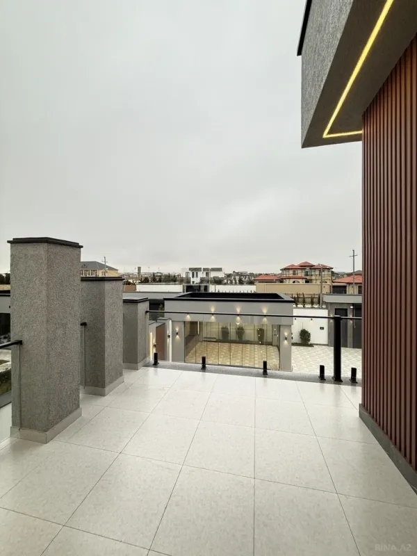 Satılır 4 otaqlı həyət evi 210 m²