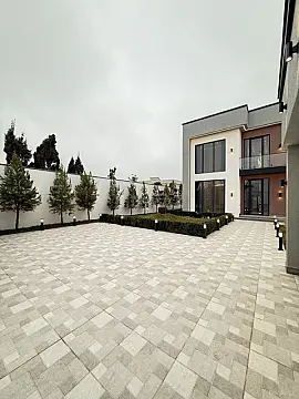 Satılır 4 otaqlı həyət evi 210 m²