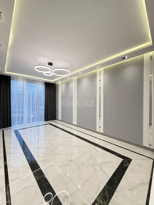 Satılır 4 otaqlı həyət evi 210 m²