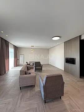 Satılır 3 otaqlı mənzil 158 m²
