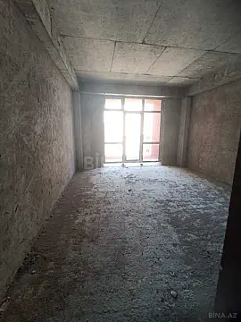 Satılır 3 otaqlı mənzil 175 m²
