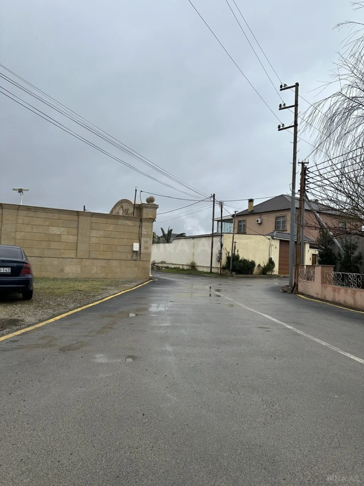 Satılır torpaq sahəsi 12 m²