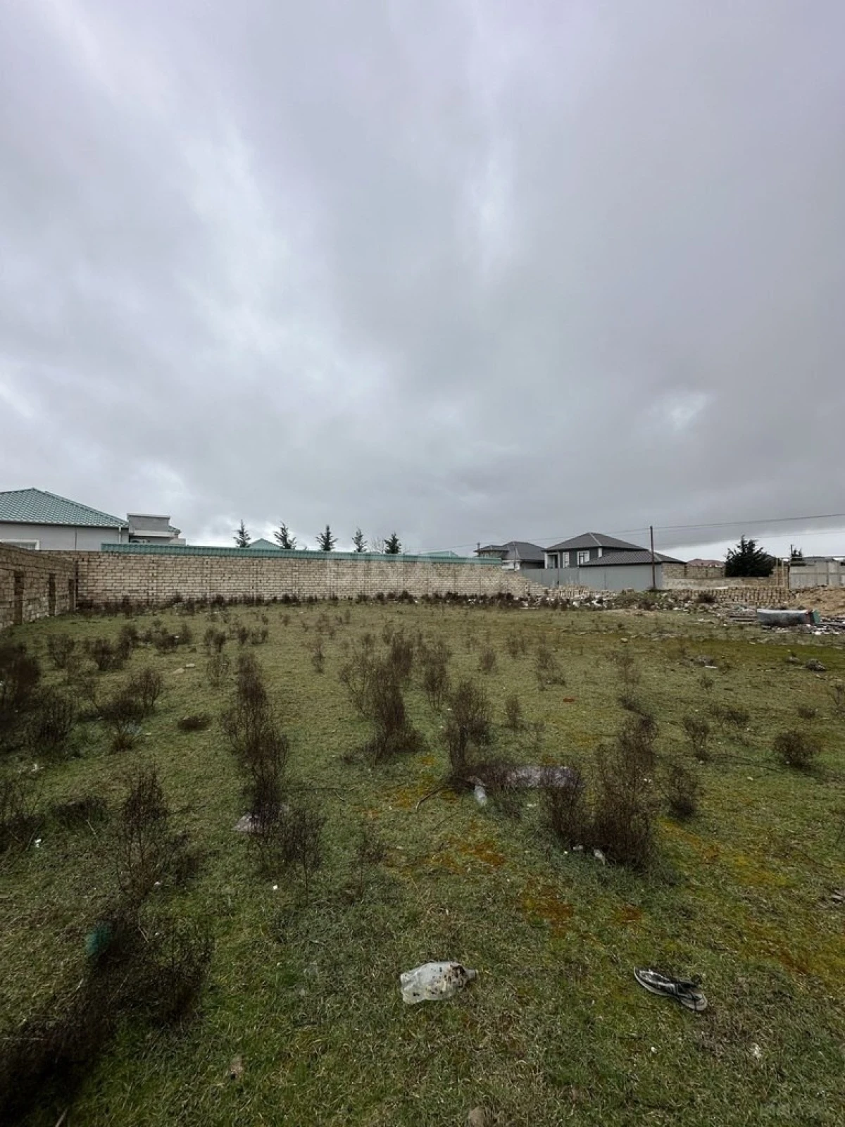 Satılır torpaq sahəsi 12 m²